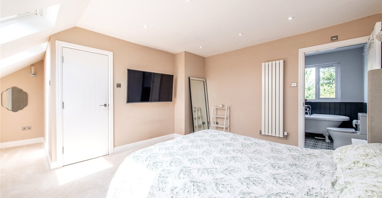 4 bedroom bungalow for sale in Gillingham | Robinson Michael & Jackson