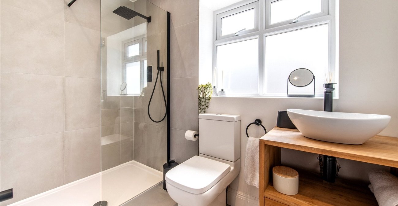 4 bedroom bungalow for sale in Gillingham | Robinson Michael & Jackson