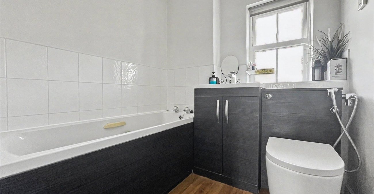 3 bedroom house for sale in Gillingham | Robinson Michael & Jackson