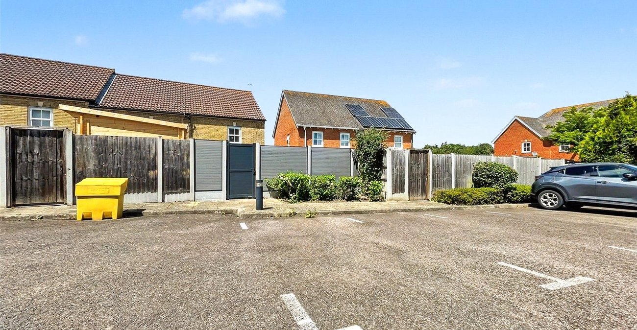 3 bedroom house for sale in Gillingham | Robinson Michael & Jackson