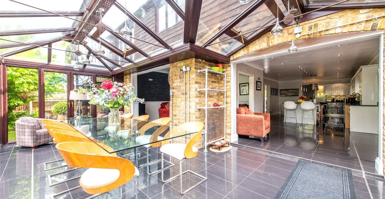 4 bedroom house for sale in Rainham | Robinson Michael & Jackson