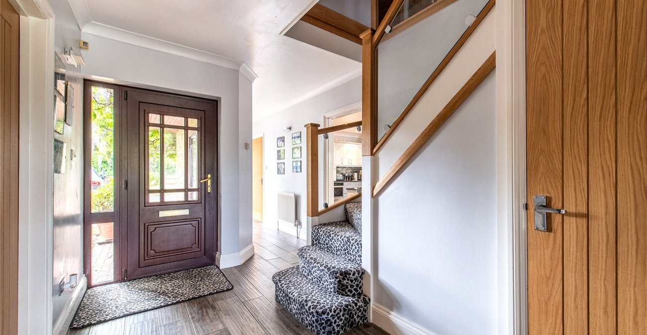 4 bedroom house for sale in Rainham | Robinson Michael & Jackson