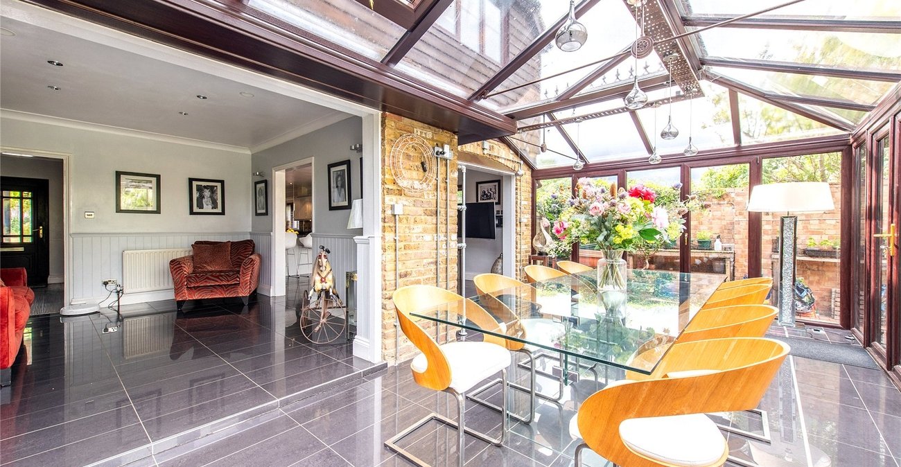 4 bedroom house for sale in Rainham | Robinson Michael & Jackson