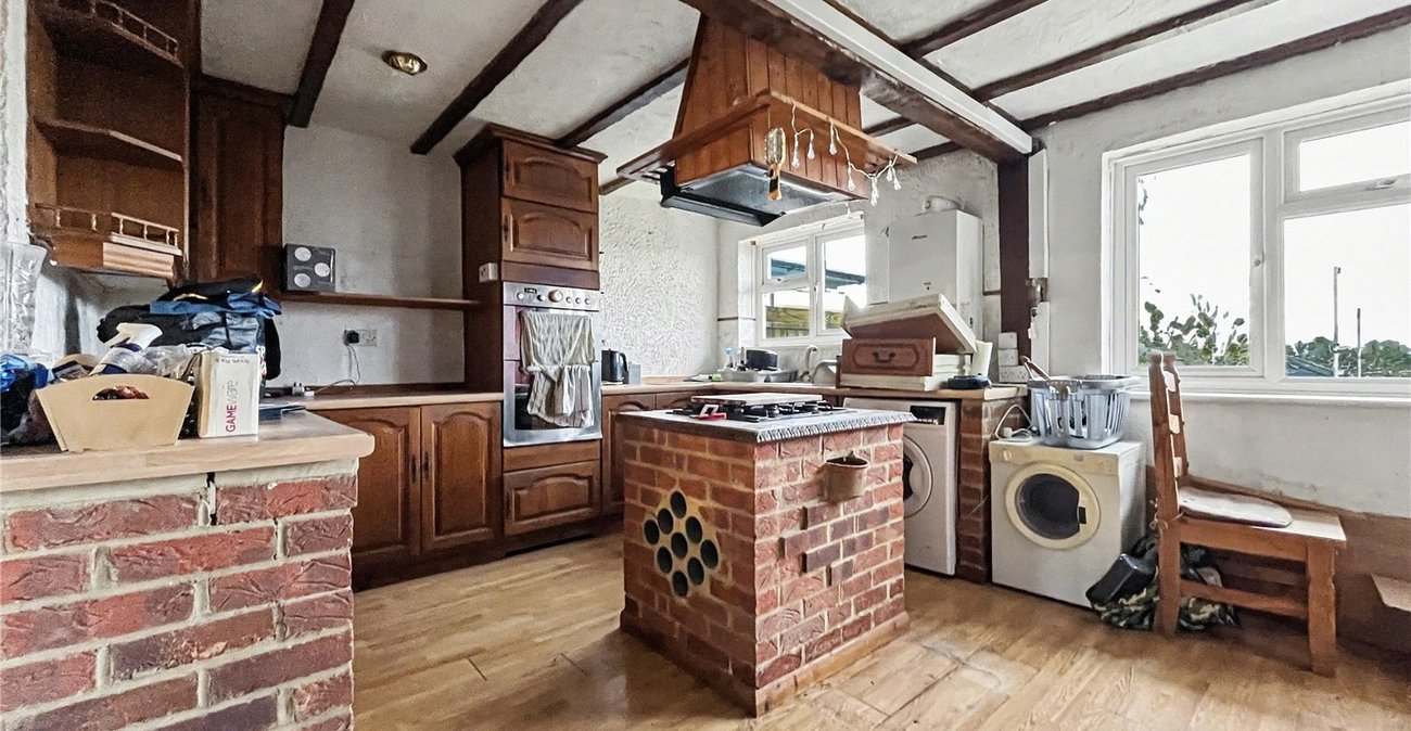 3 bedroom house for sale in Rainham | Robinson Michael & Jackson