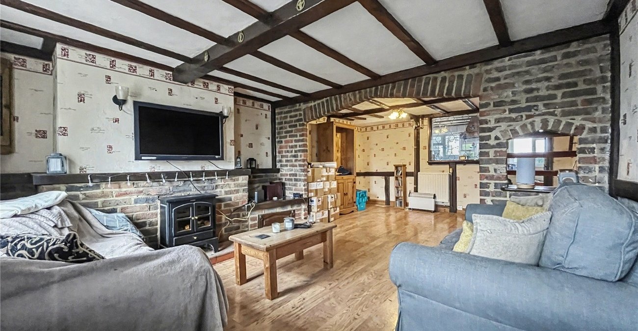 3 bedroom house for sale in Rainham | Robinson Michael & Jackson