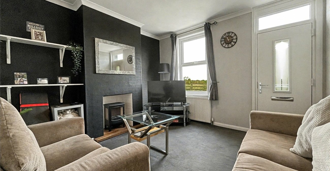 2 bedroom house for sale in Rainham | Robinson Michael & Jackson