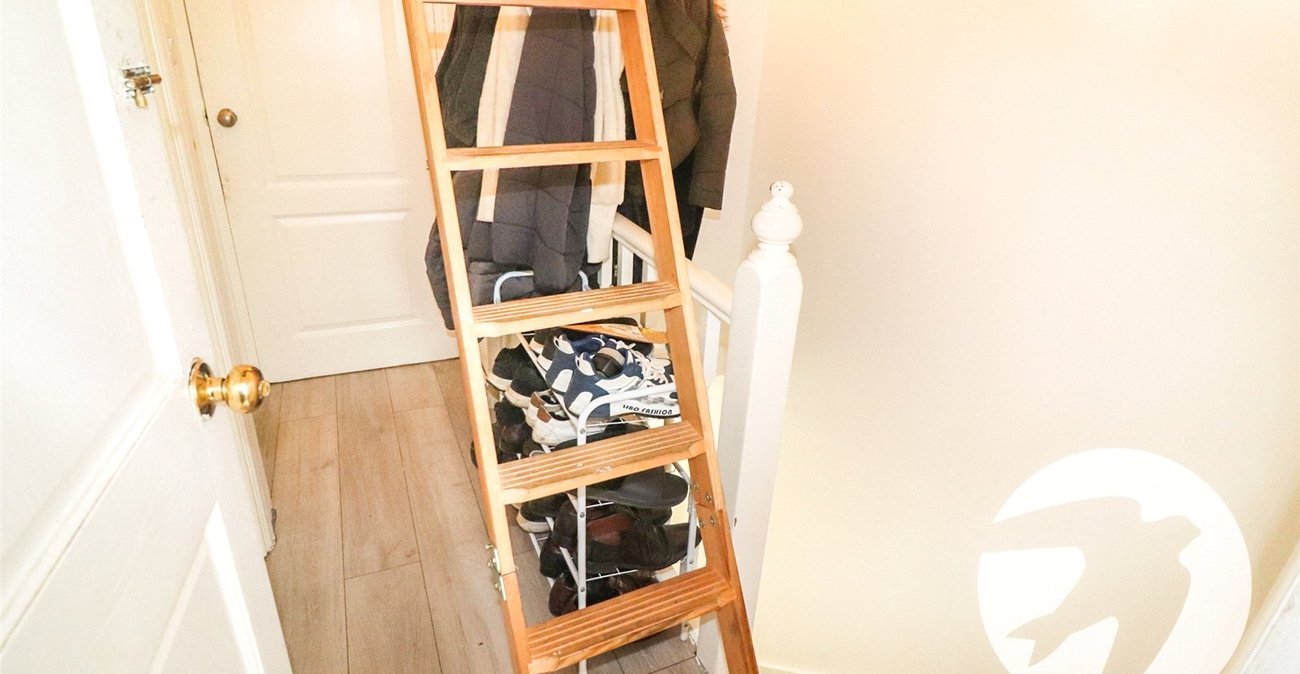 4 bedroom house for sale in Erith | Robinson Jackson