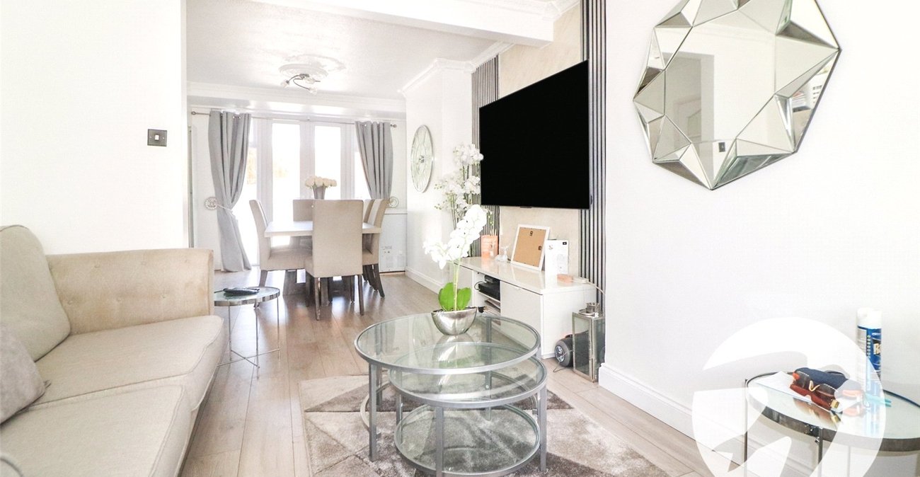 4 bedroom house for sale in Erith | Robinson Jackson