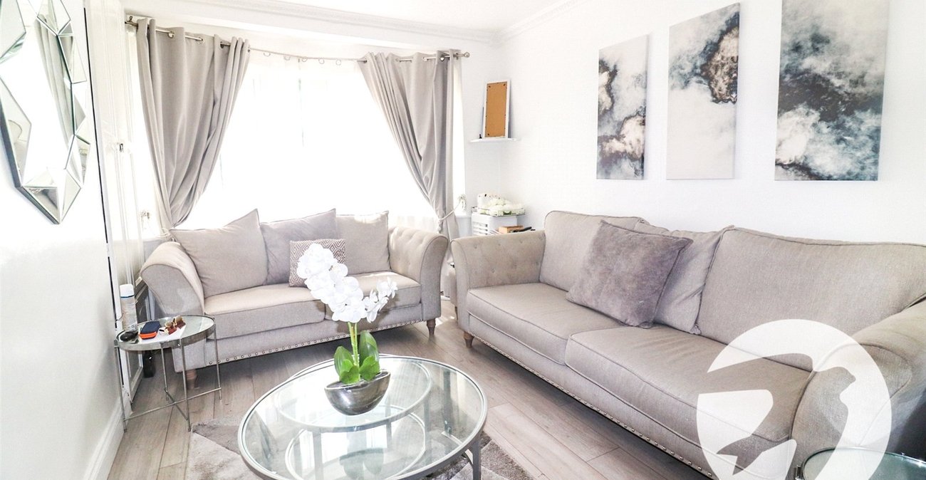 4 bedroom house for sale in Erith | Robinson Jackson