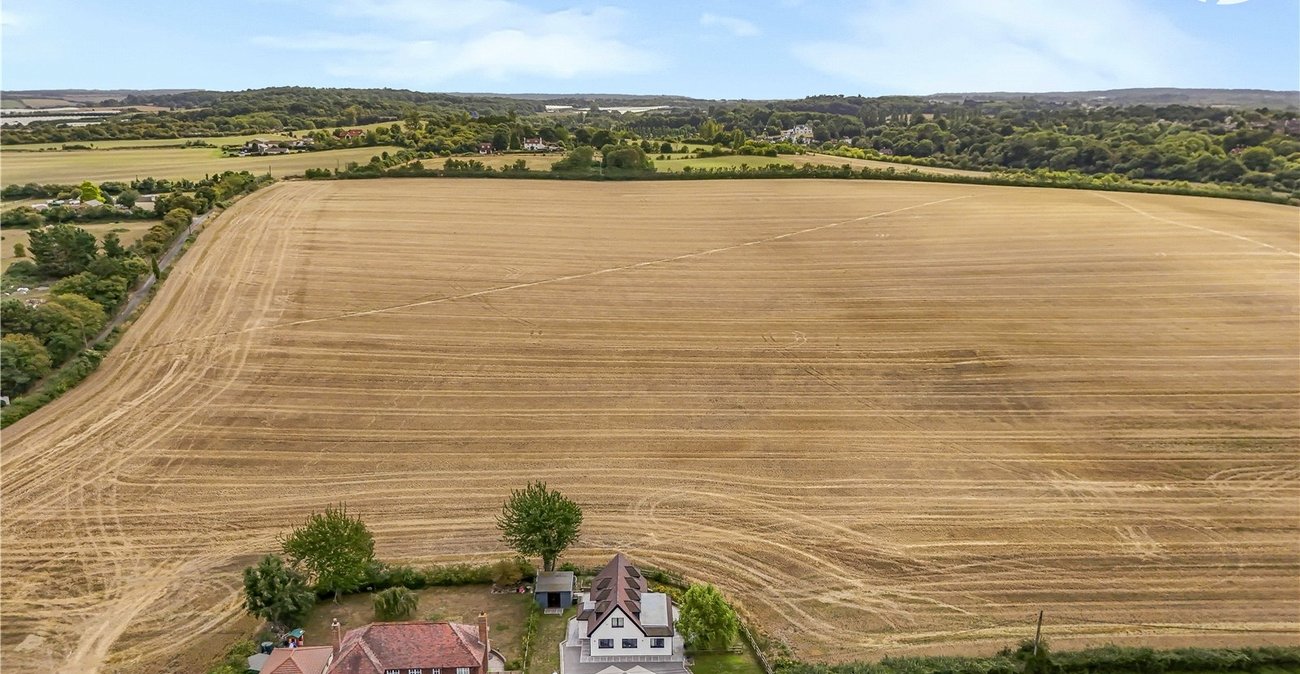 3 bedroom house for sale in Hextable | Robinson Jackson