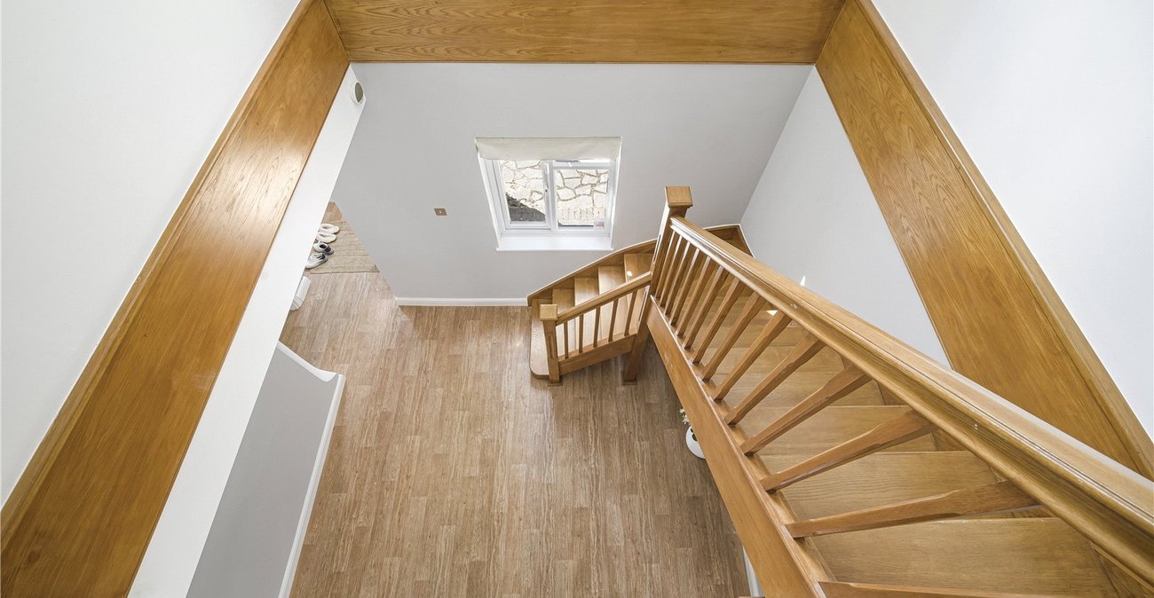 5 bedroom house for sale in Hextable | Robinson Jackson