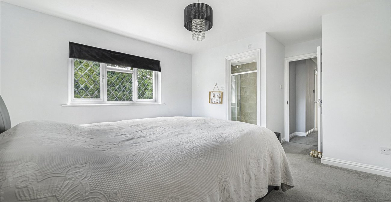 5 bedroom house for sale in Hextable | Robinson Jackson