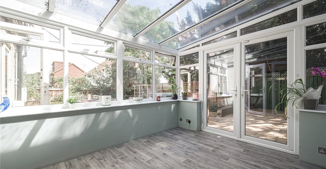 5 bedroom house for sale in Hextable | Robinson Jackson