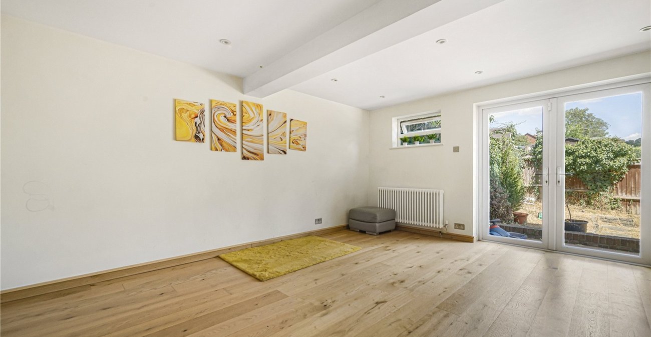 5 bedroom house for sale in Hextable | Robinson Jackson