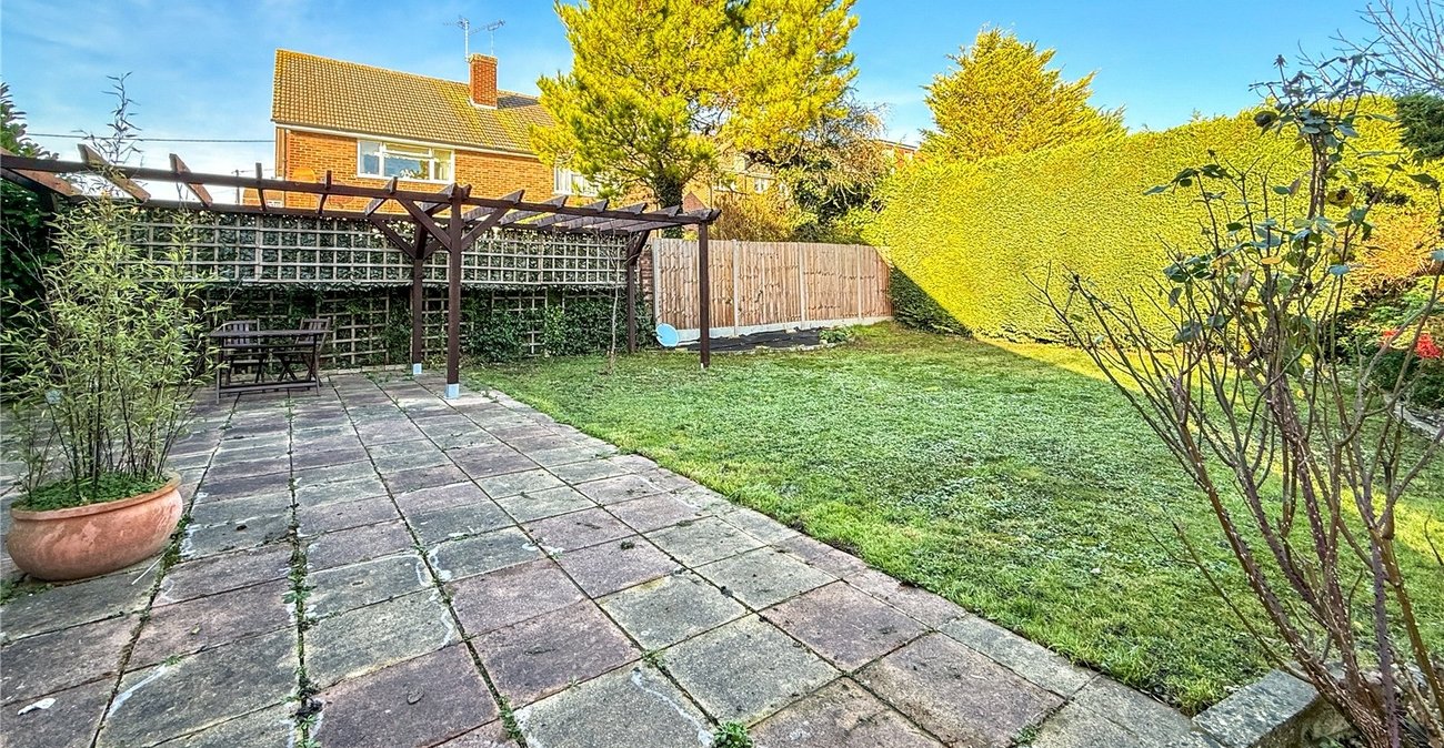 4 bedroom house for sale in Hextable | Robinson Jackson