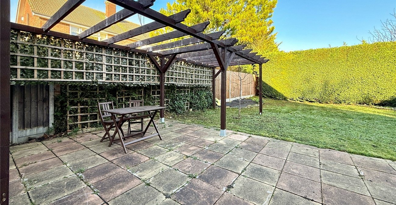 4 bedroom house for sale in Hextable | Robinson Jackson