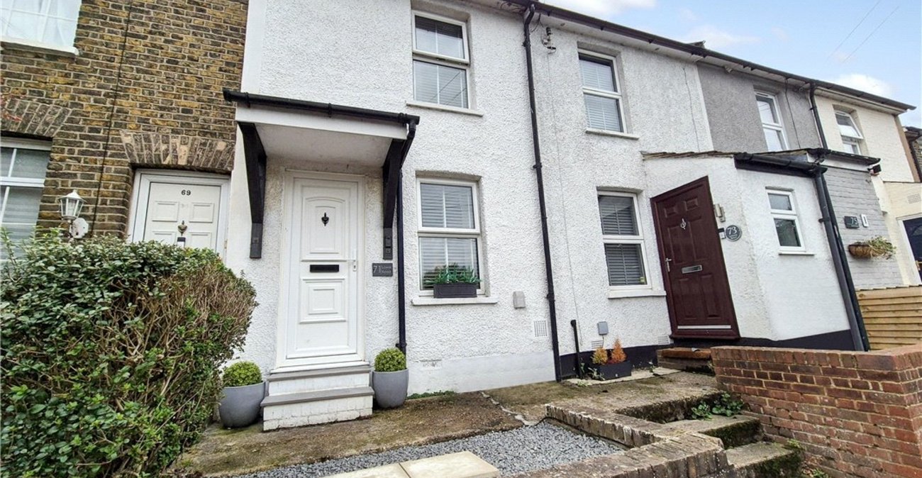 2 bedroom house for sale in Orpington | Robinson Jackson