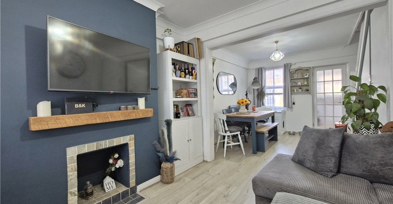 2 bedroom house for sale in Orpington | Robinson Jackson