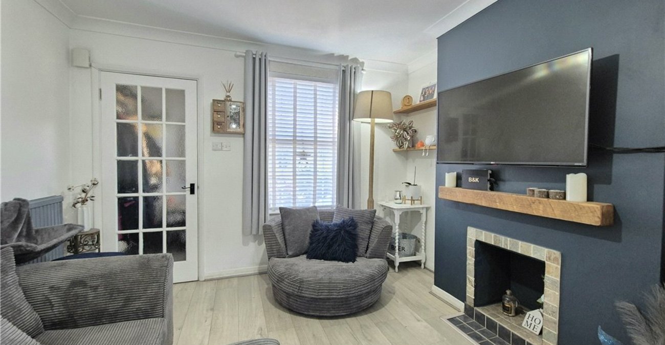 2 bedroom house for sale in Orpington | Robinson Jackson