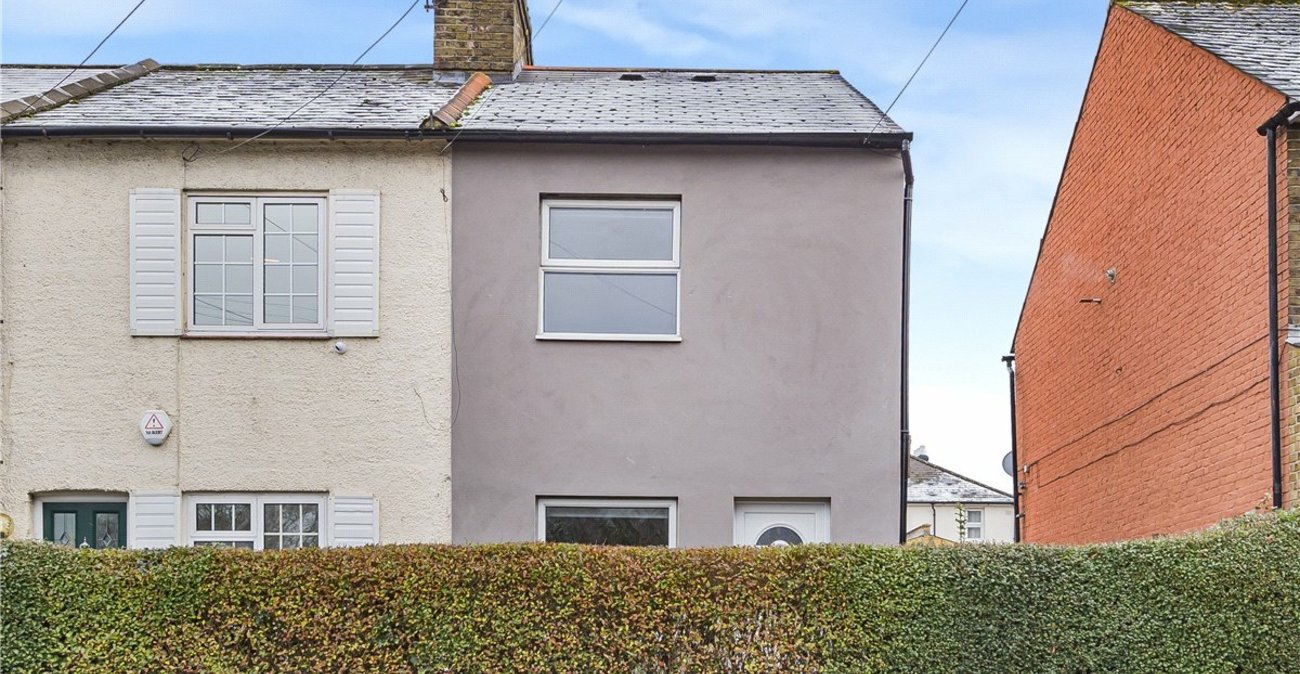 2 bedroom house for sale in Orpington | Robinson Jackson