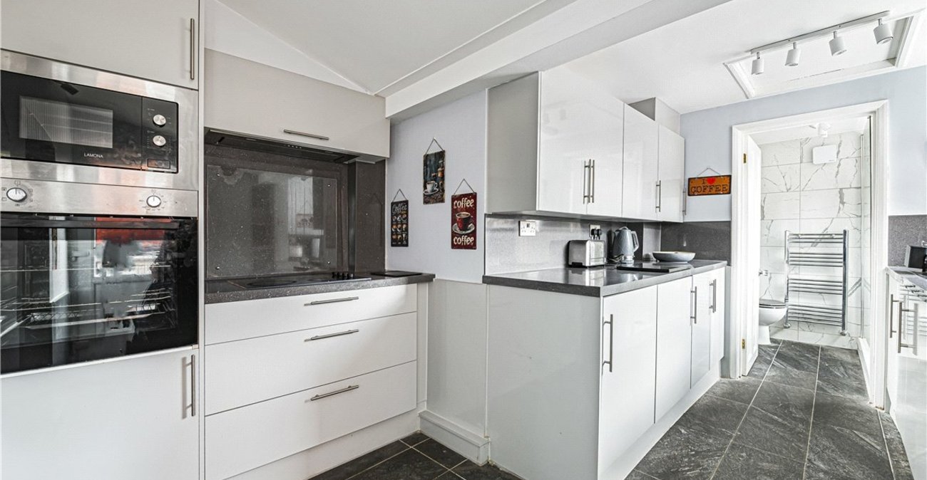 2 bedroom house for sale in Orpington | Robinson Jackson