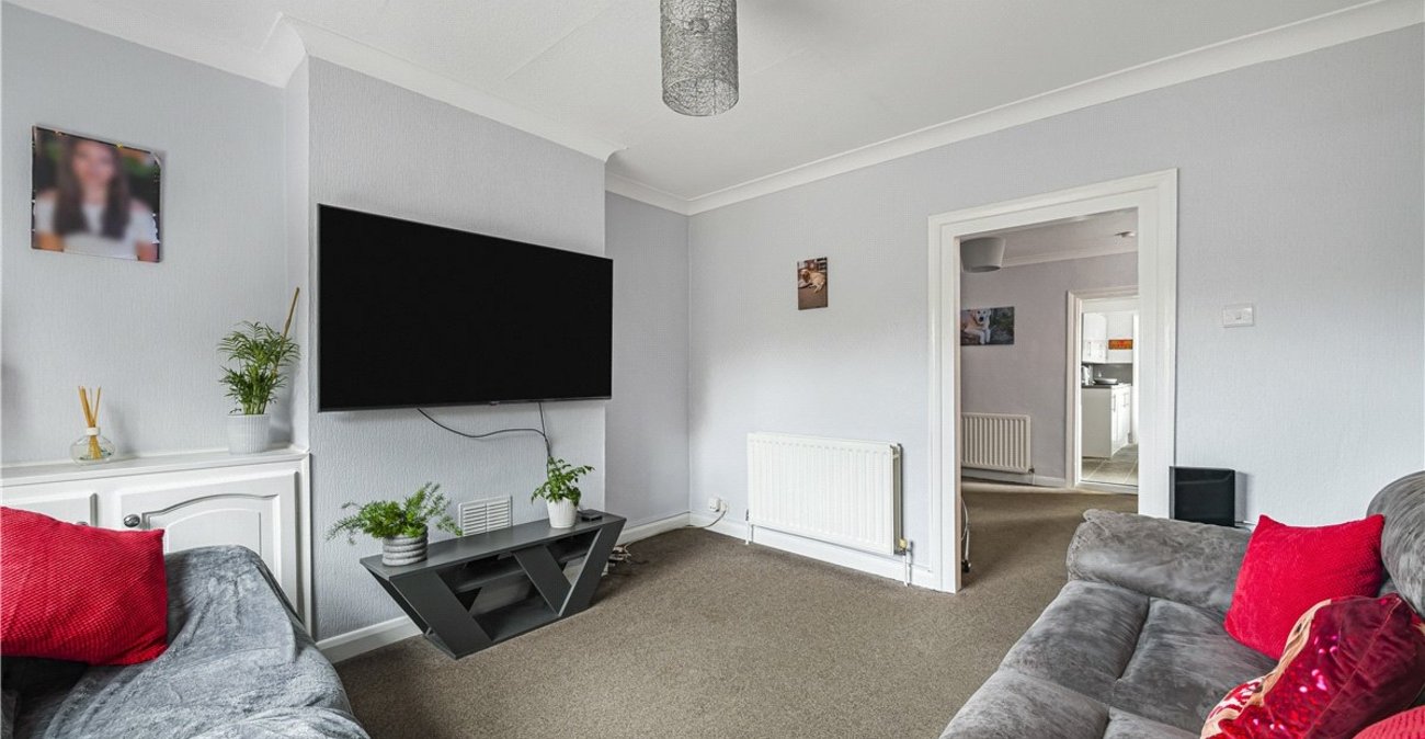 2 bedroom house for sale in Orpington | Robinson Jackson