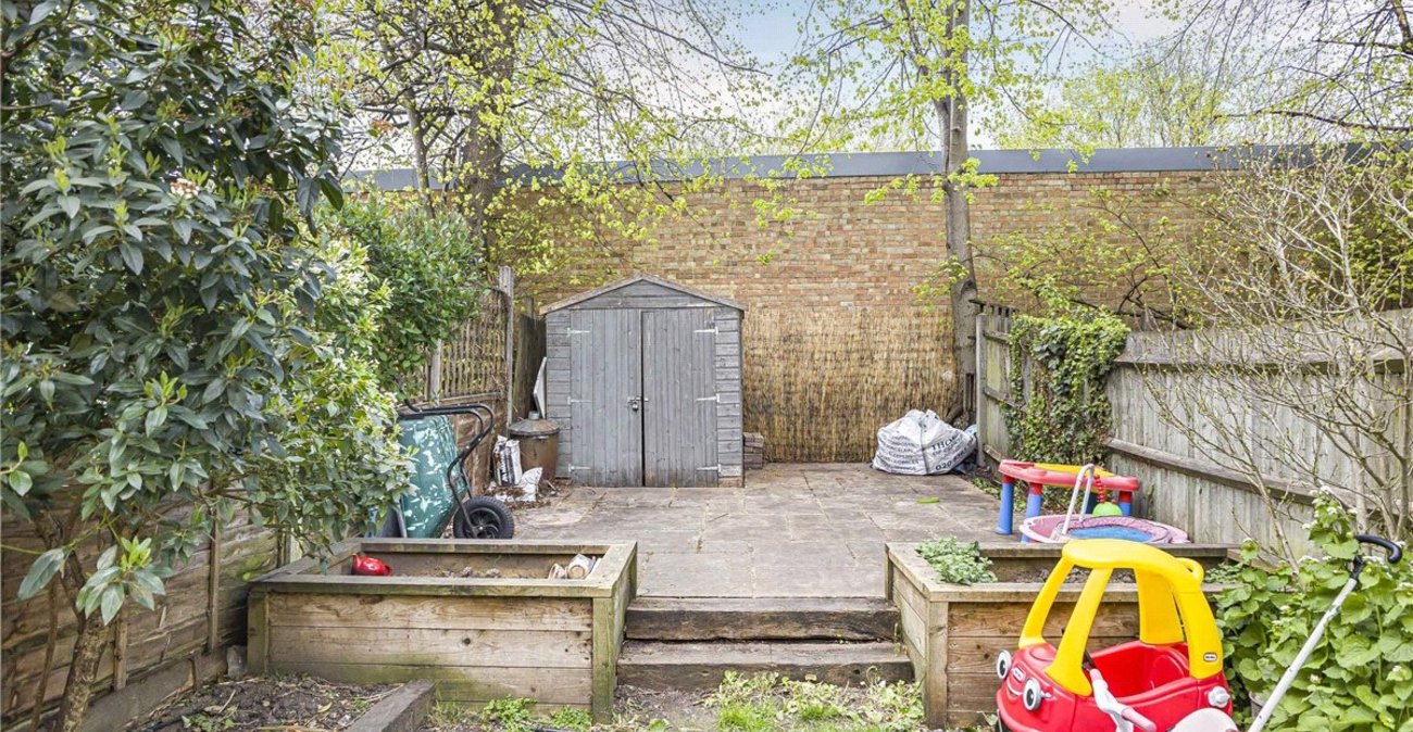 3 bedroom house for sale in Orpington | Robinson Jackson