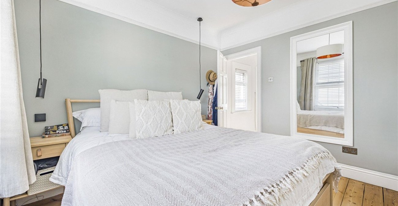 3 bedroom house for sale in Orpington | Robinson Jackson