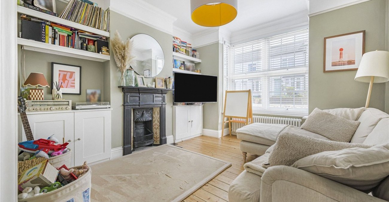 3 bedroom house for sale in Orpington | Robinson Jackson