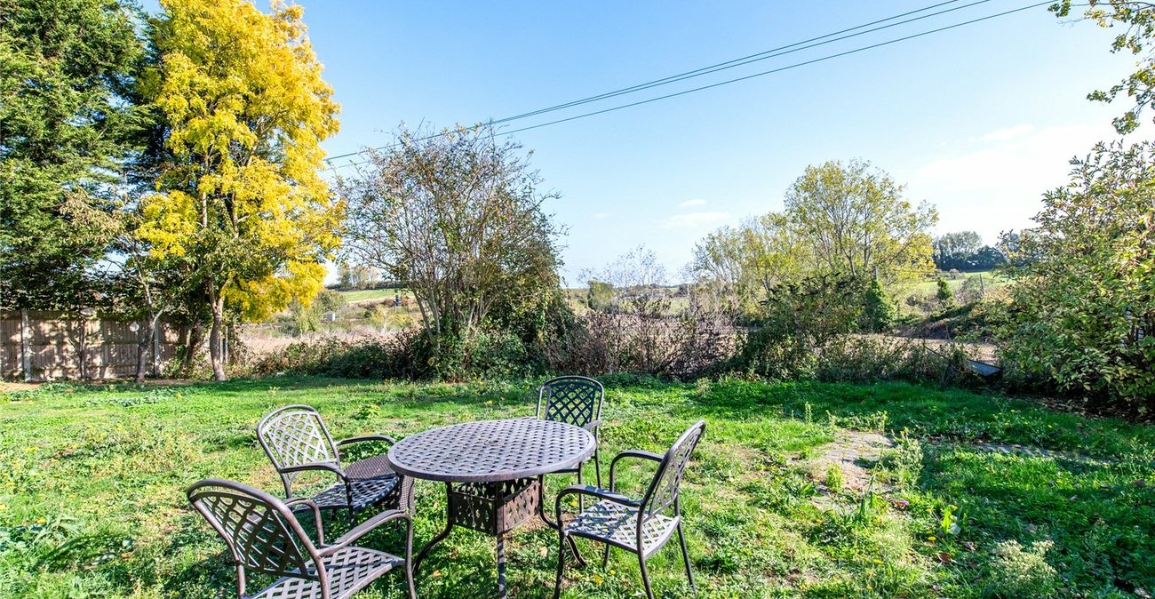 2 bedroom property for sale in Teynham | Robinson Michael & Jackson