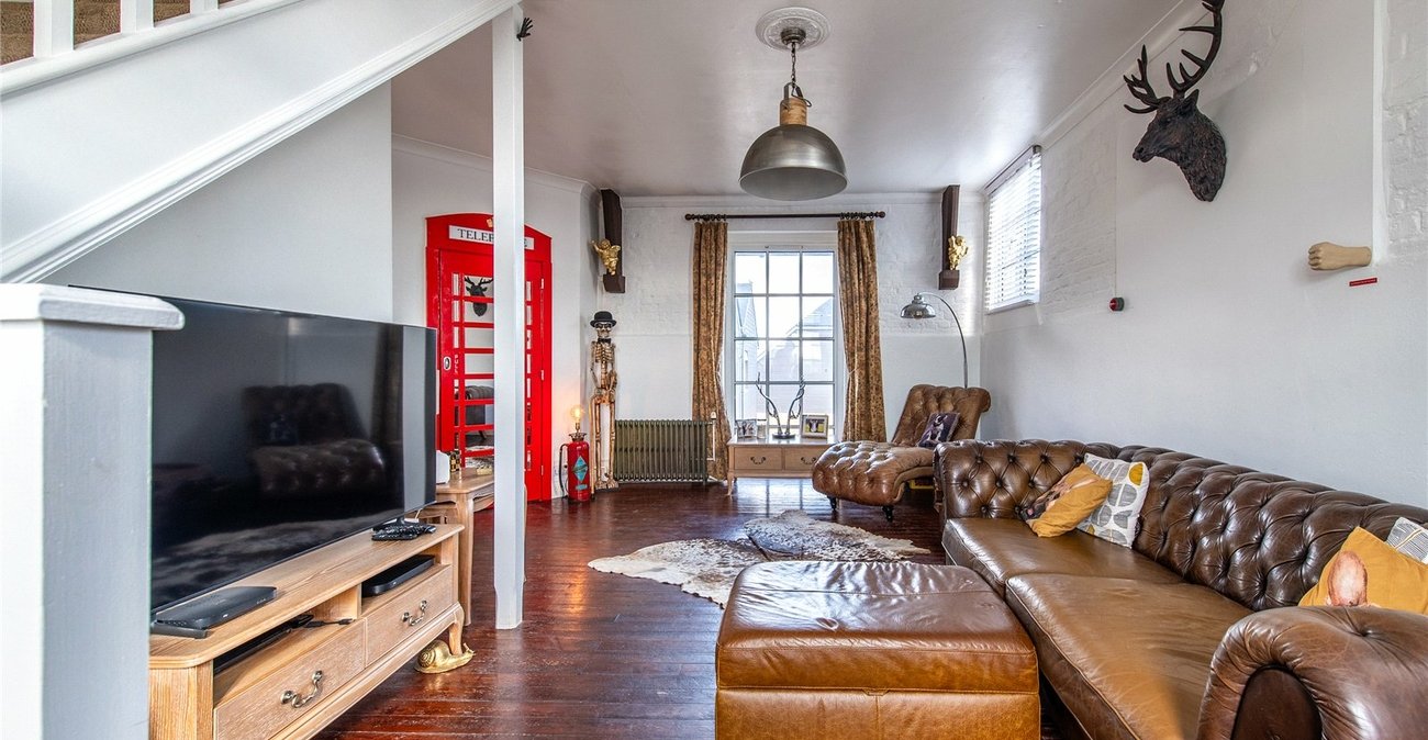 2 bedroom property for sale in Teynham | Robinson Michael & Jackson