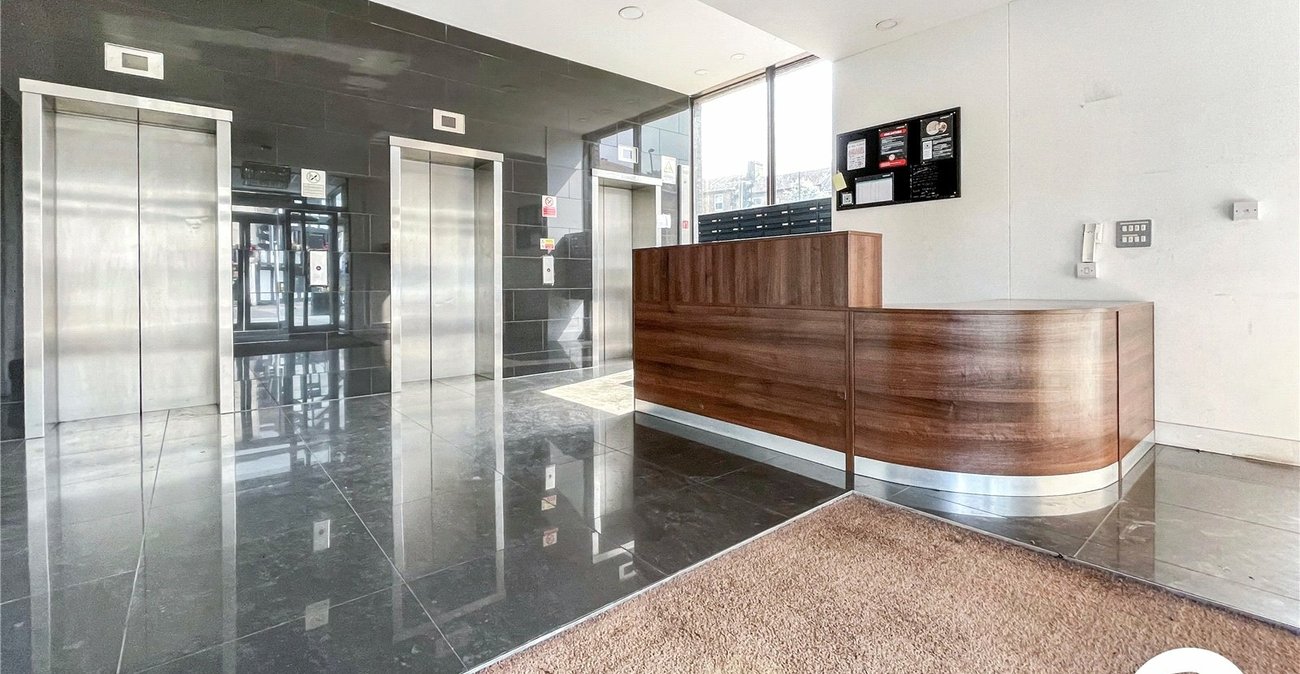 2 bedroom property for sale in Maidstone | Robinson Michael & Jackson