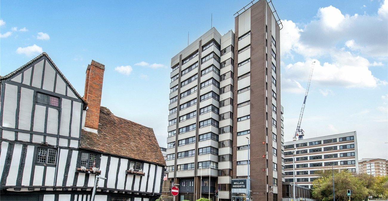 2 bedroom property for sale in Maidstone | Robinson Michael & Jackson