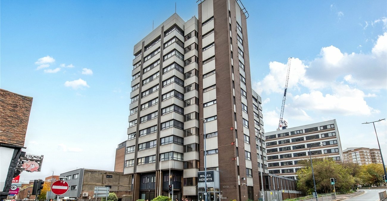 2 bedroom property for sale in Maidstone | Robinson Michael & Jackson