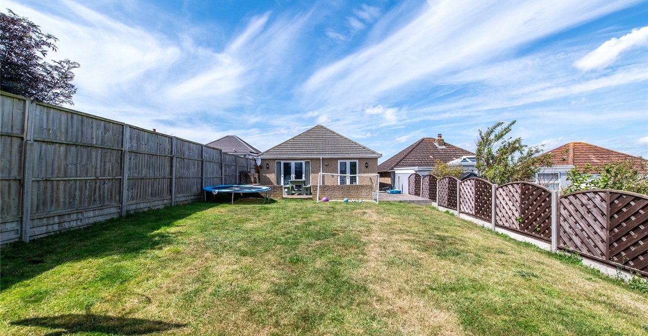 3 bedroom bungalow for sale in Gillingham | Robinson Michael & Jackson