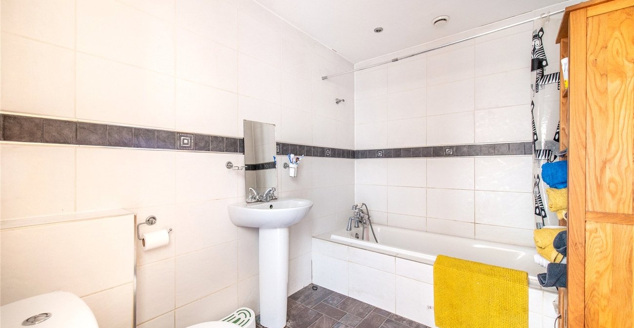 3 bedroom bungalow for sale in Gillingham | Robinson Michael & Jackson