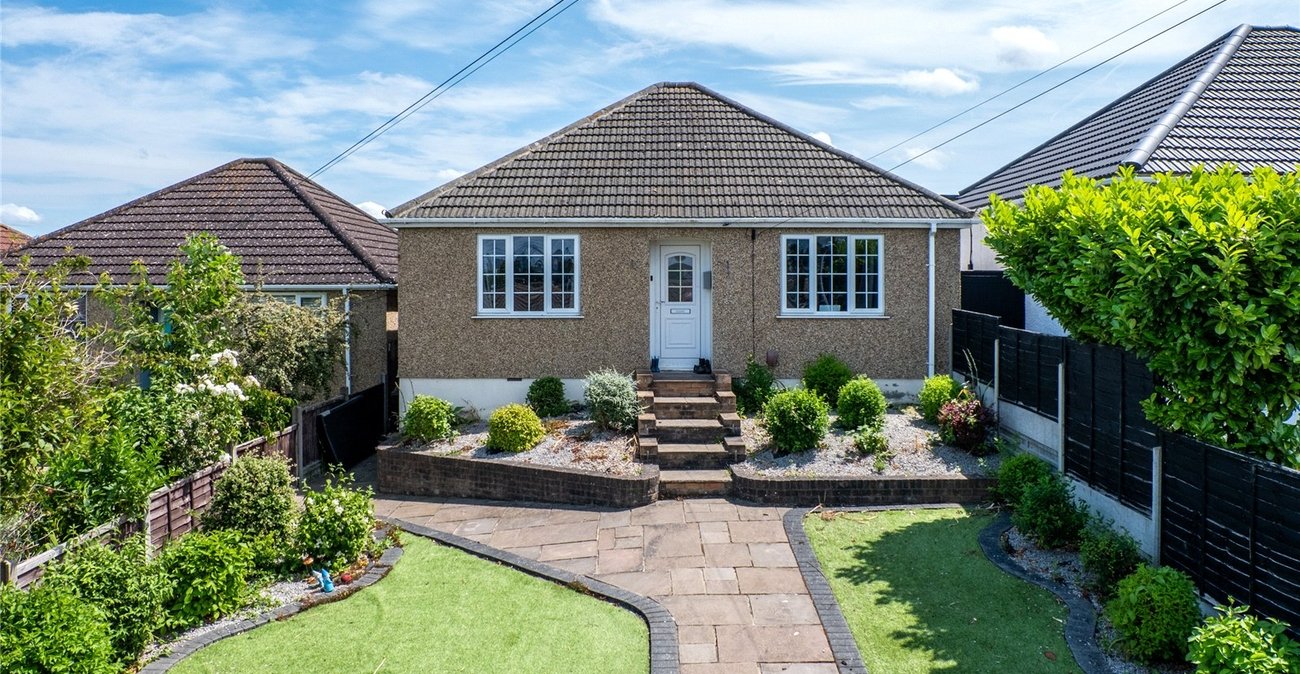 3 bedroom bungalow for sale in Gillingham | Robinson Michael & Jackson