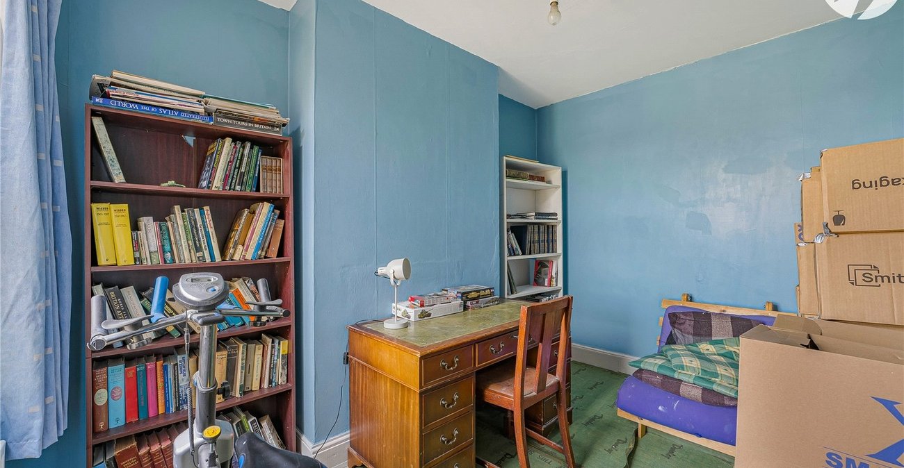 2 bedroom house for sale in Dartford | Robinson Jackson