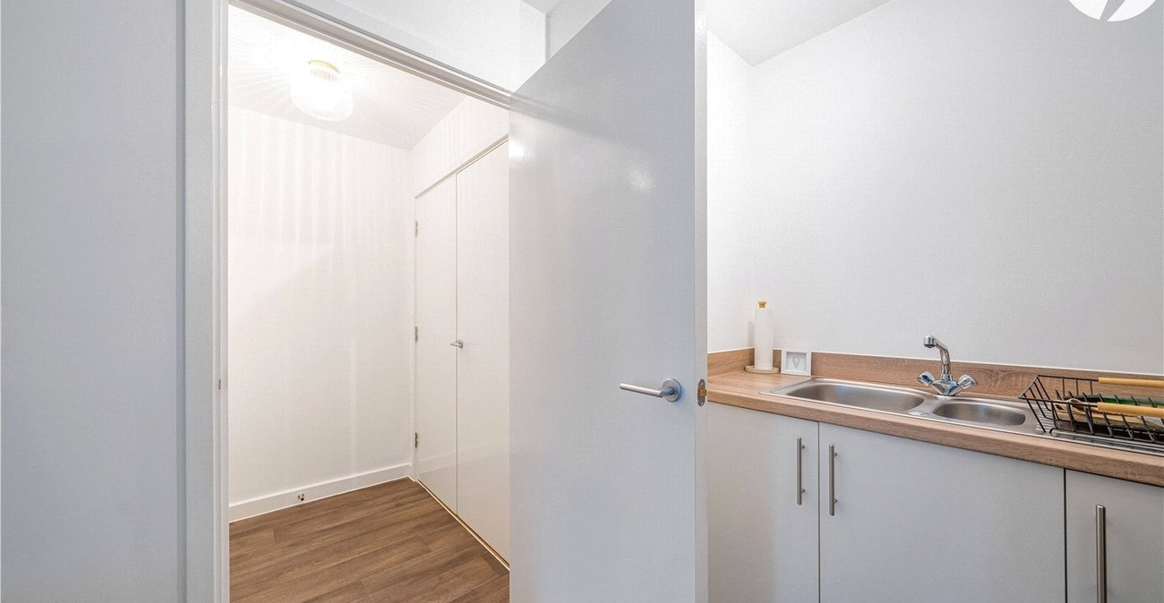 1 bedroom property for sale in Dartford | Robinson Jackson