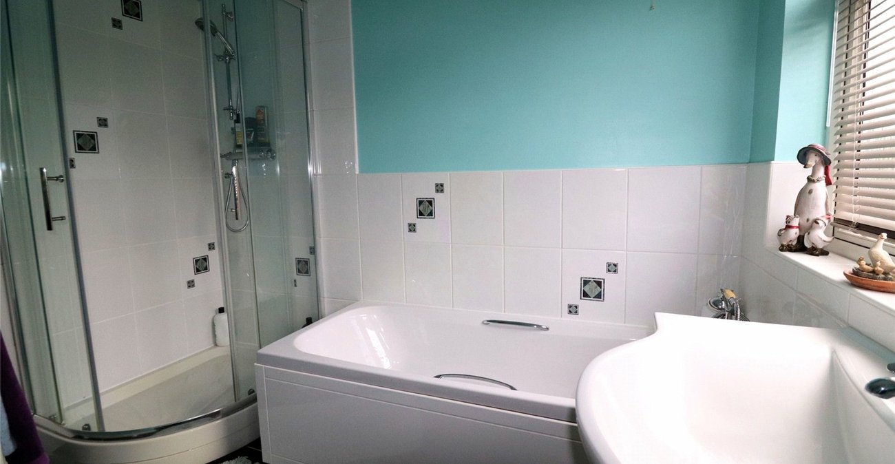 3 bedroom house for sale in Erith | Robinson Jackson