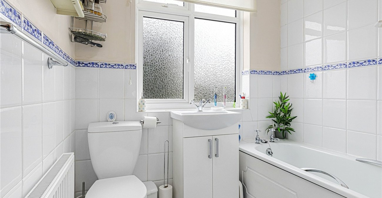 3 bedroom house for sale in Welling | Robinson Jackson