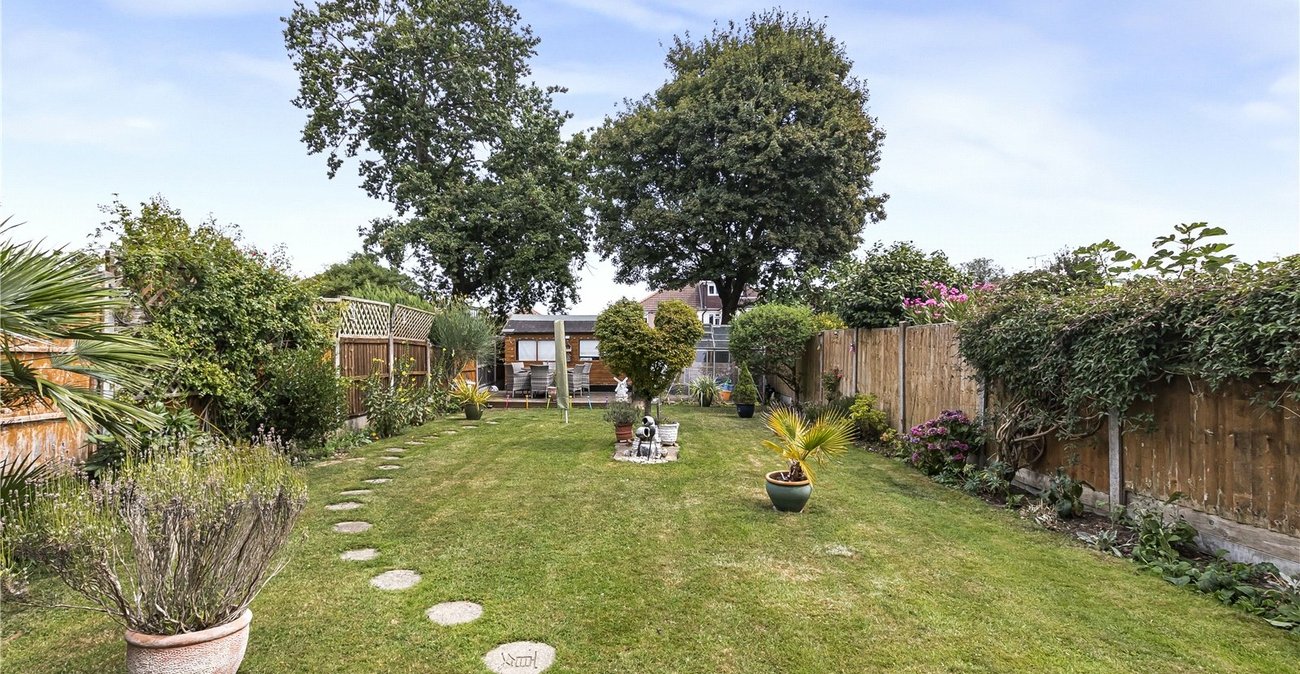 3 bedroom house for sale in Welling | Robinson Jackson