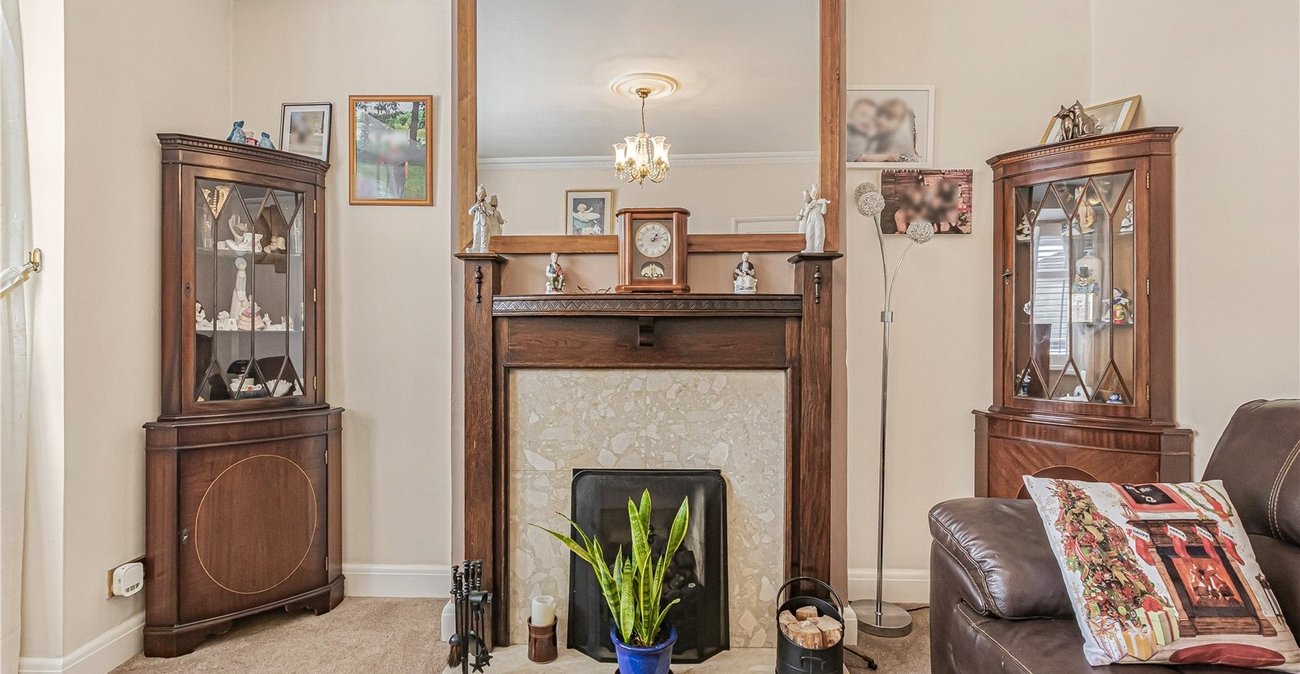 3 bedroom house for sale in Welling | Robinson Jackson