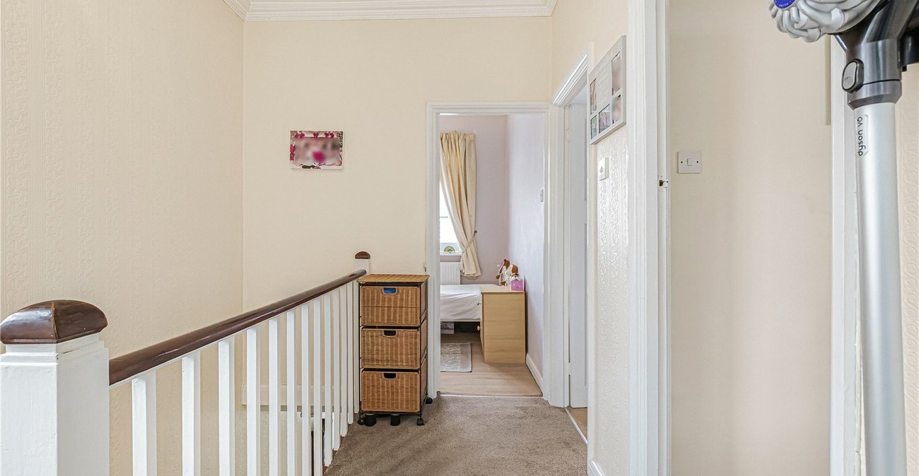 3 bedroom house for sale in Welling | Robinson Jackson