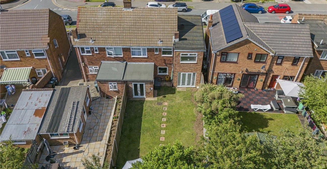 4 bedroom house for sale in Dartford | Robinson Jackson
