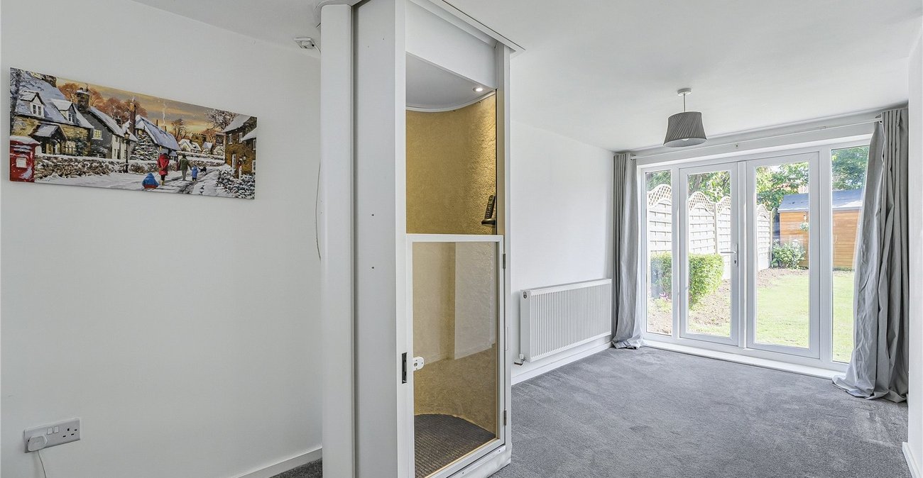 4 bedroom house for sale in Dartford | Robinson Jackson
