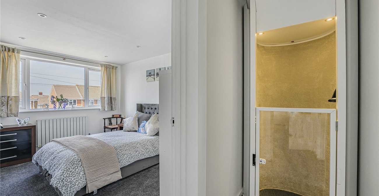 4 bedroom house for sale in Dartford | Robinson Jackson