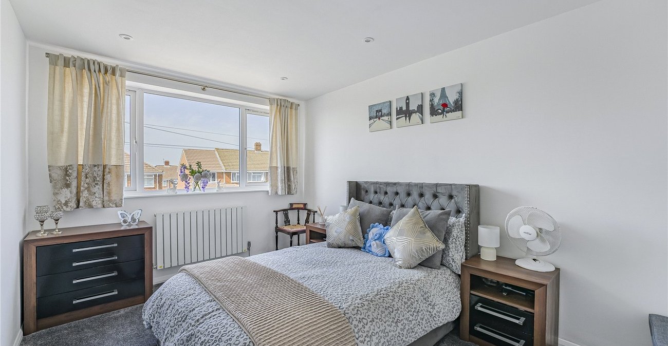 4 bedroom house for sale in Dartford | Robinson Jackson