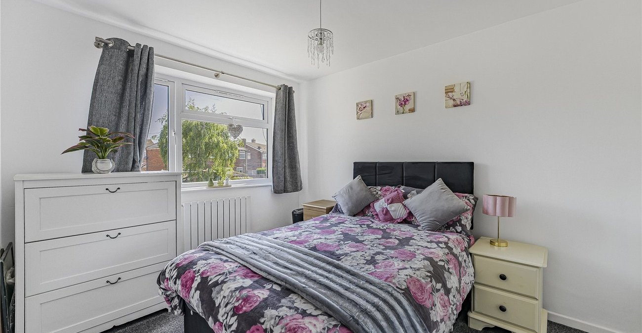 4 bedroom house for sale in Dartford | Robinson Jackson