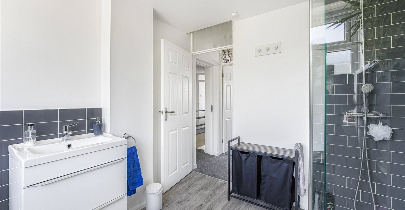 4 bedroom house for sale in Dartford | Robinson Jackson